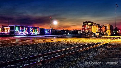 Holiday & Freight Trains At Dawn_31507-9.jpg - Canadian Pacific Holiday Trainwww.cpr.ca/en/in-your-community/holiday-train/Photographed at first light in Smiths Falls, Ontario, Canada.